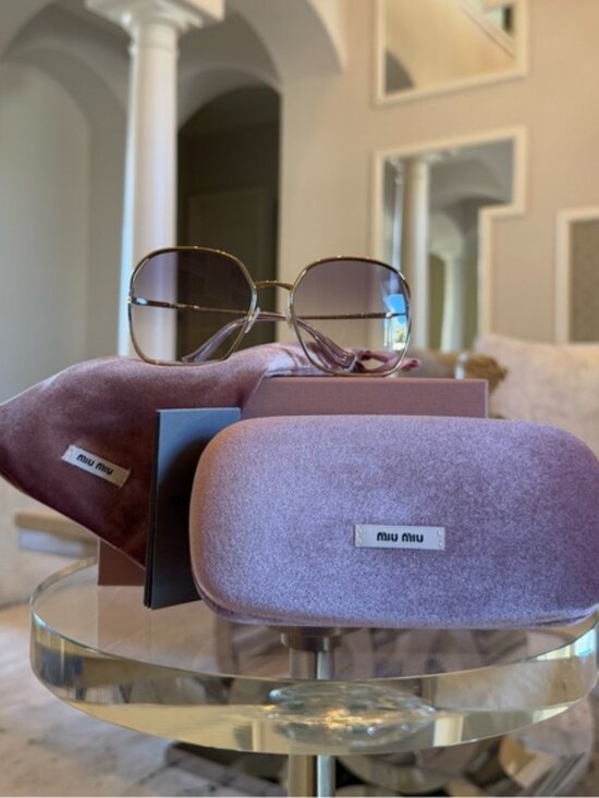 ?✨✨? NWT Miu Miu Sunglasses main image 4